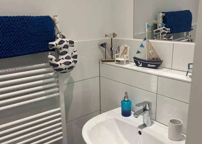 Business 公寓式酒店 3*